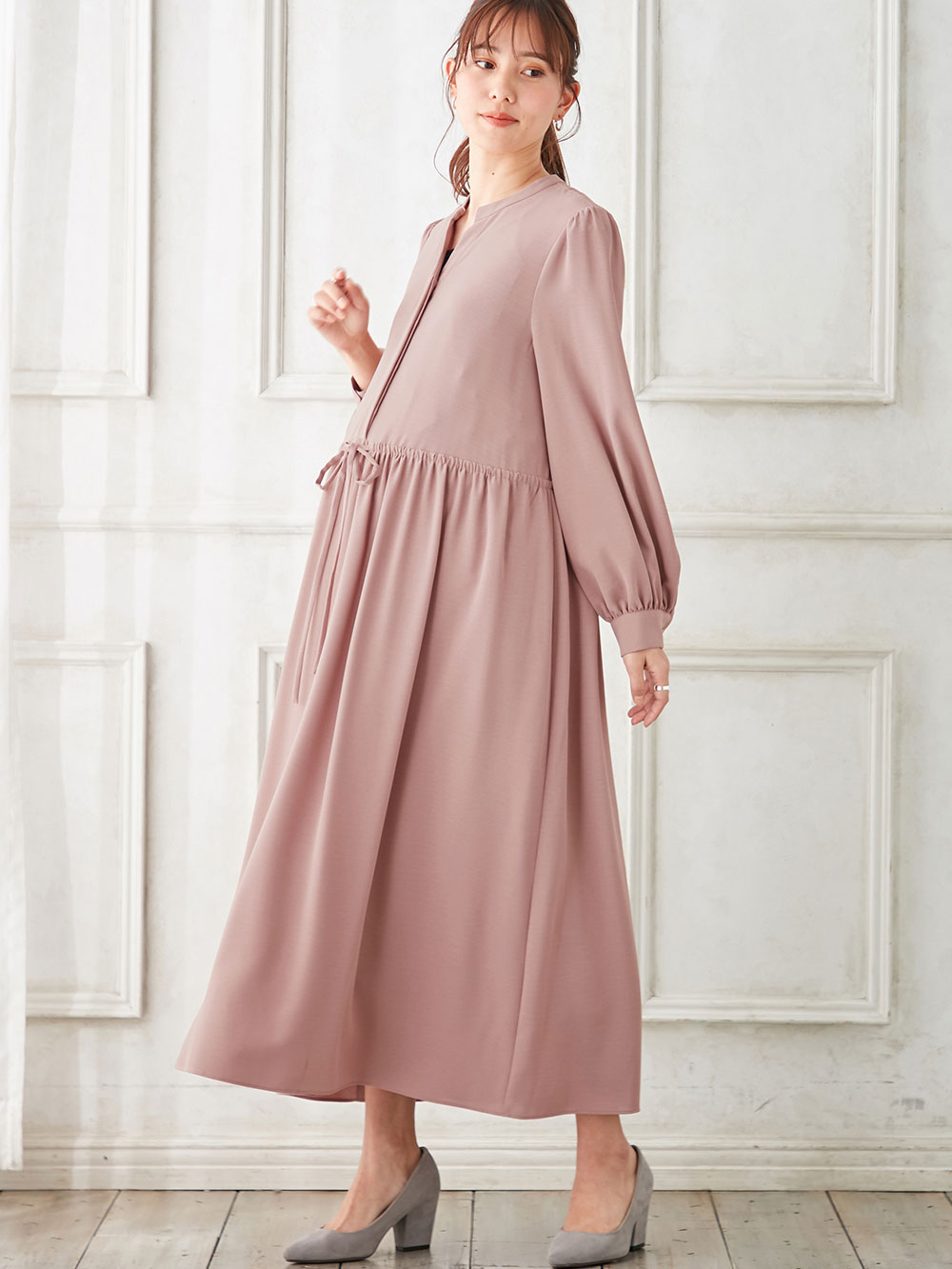 マタニティ ワンピース|ボリュームスリーブドロストギャザーマキシ ワンピース　マタニティ・授乳服【出産後も長く使える】|モーヴ
