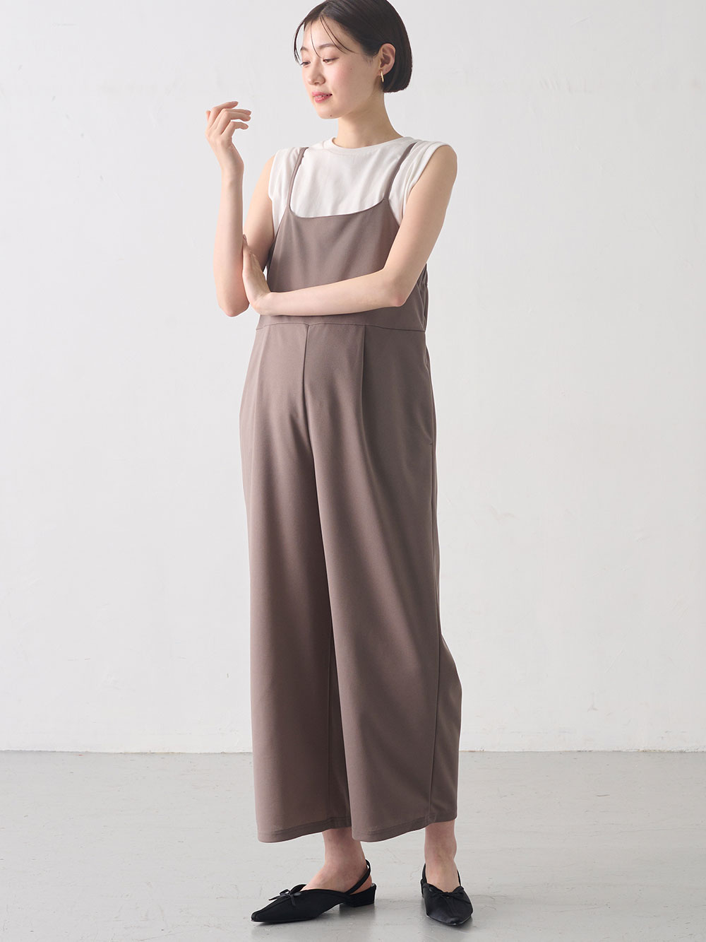 マタニティ パンツ・サロペット|ジョーゼット風カットソーサロペット　マタニティ・産後【出産後も長く使える】Rosemadame（ローズマダム）|モカ